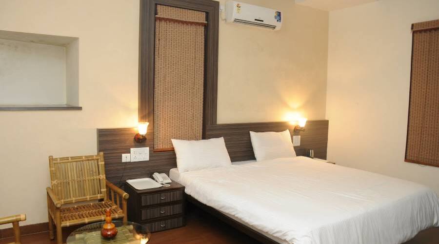 The Hill Treat Resort, Kudal 4